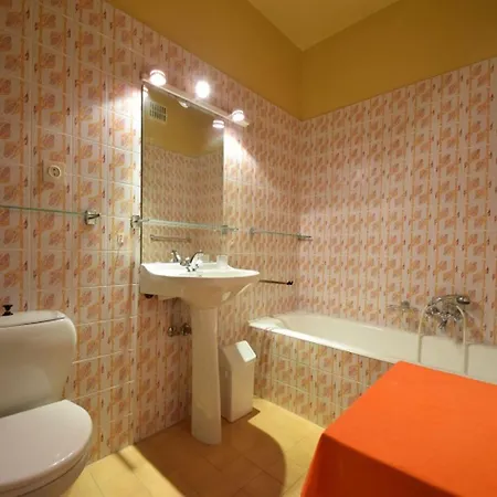 Apartamento Spacious Seafront Retreat